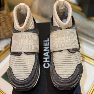 CHANEL Coco Mark Knit Sneakers - Cream and Grey